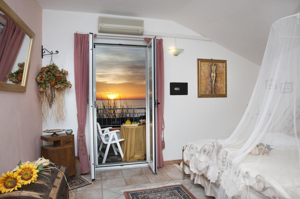 Casa Vacanza Alice & Mari Ascea Kamer foto
