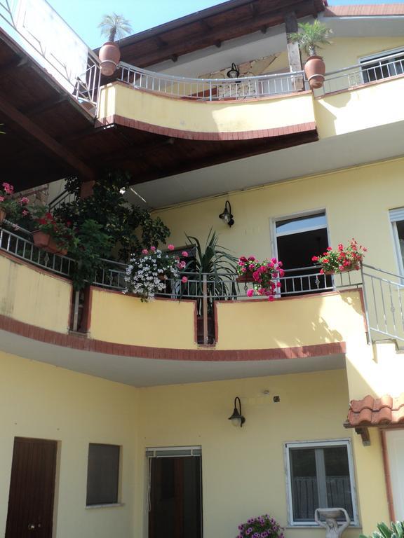 Casa Vacanza Alice & Mari Ascea Buitenkant foto